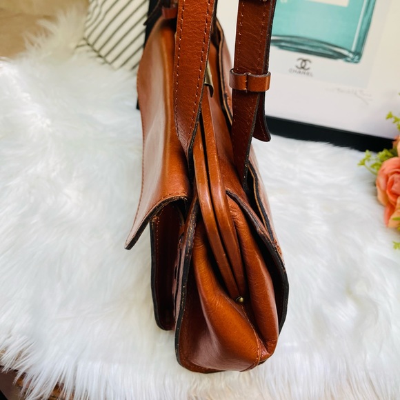 Patricia Nash Large Italian  Leather Kisslock Bag - Picture 4 of 11